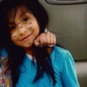 Meet your Posher, Abril